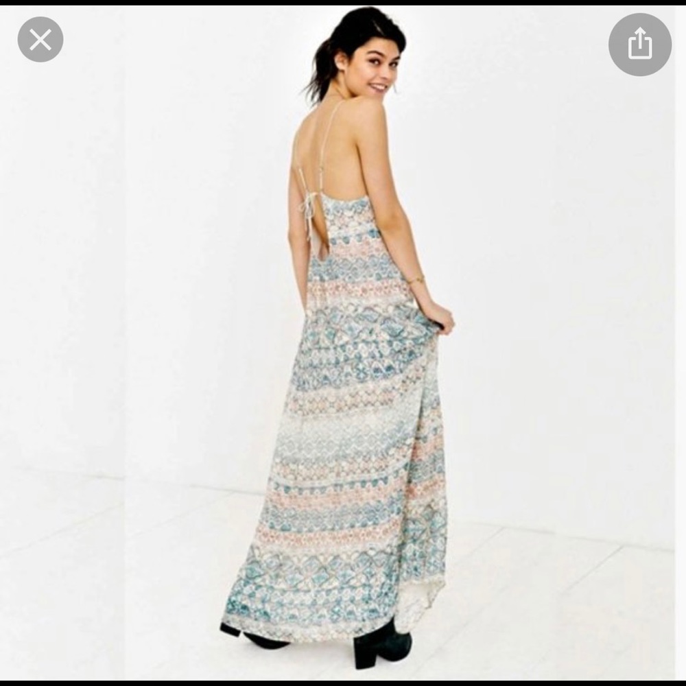 Urban Outfitters flowy Maxi Dress sz L